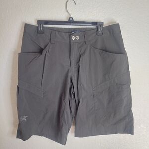 Arc'teryx Long Shorts Men’s 36 Grey Cargo Hiking Outdoor